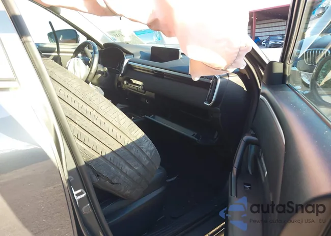 7MMVABBM7RN222940: 43594313