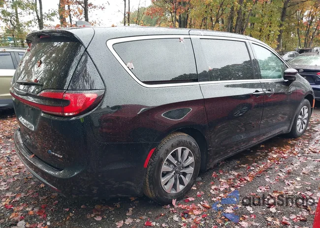 2C4RC1S79RR185196: 43594486