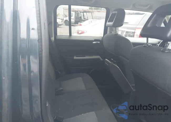 1J8FT280X8D772794: 43594533