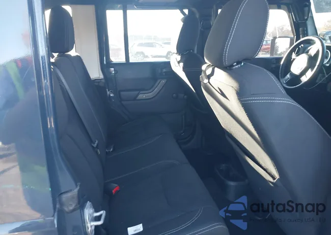 1C4BJWDG7HL589333: 43594609