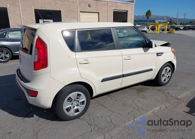 KNDJT2A53C7455714: 43594761