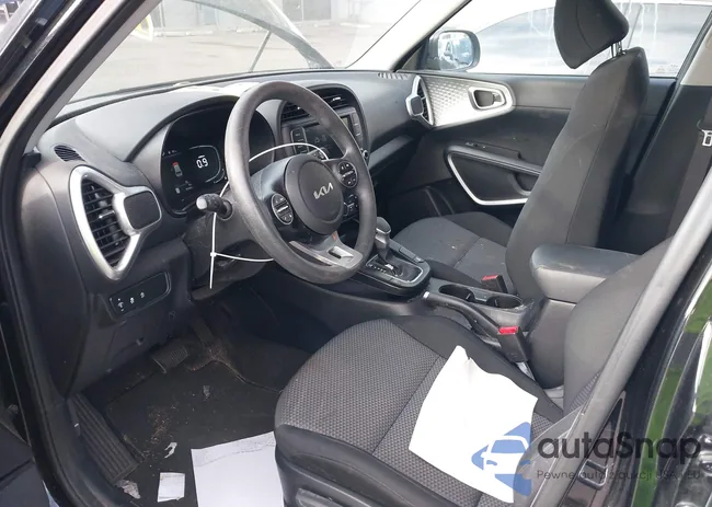 KNDJ23AU9P7839096: 43594894