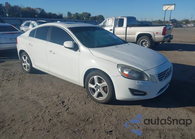 YV1612FS2D1213957: 43594010