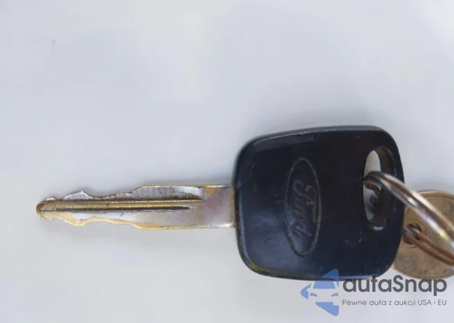 1FTZR15V4YPB11757: 43594098