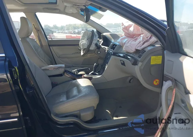 YV1TS92D541345434: 43595329