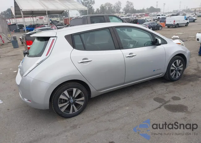 1N4AZ0CP9DC423754: 43595498