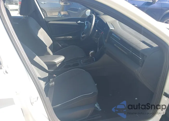 3VWBX7BU6SM041551: 43595571