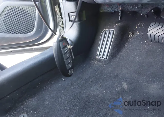 1N4BL4EW5LC262755: 43595682