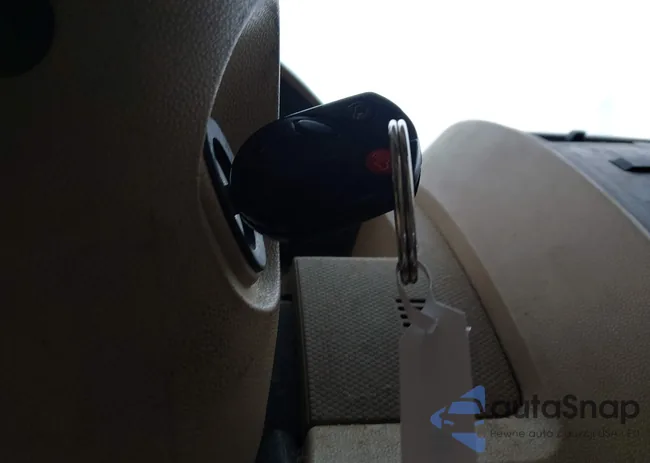 1FMCU93G19KB54261: 43595814