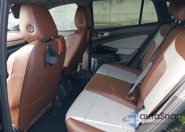 1V2BMPE86RC002608: 43594974