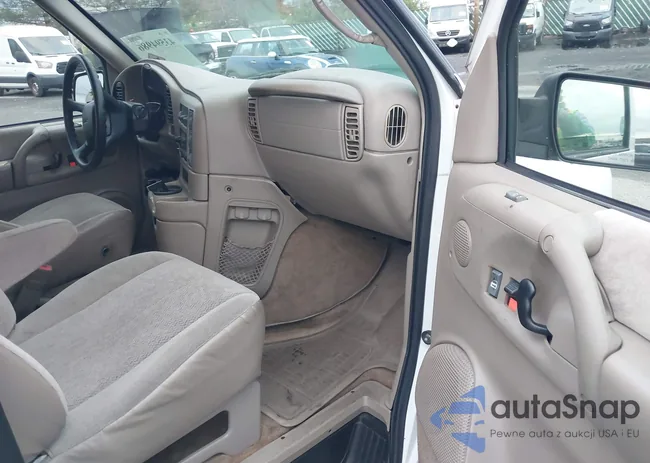 1GKDM19X25B504173: 43594986