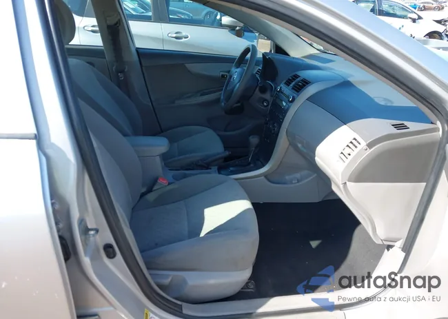 1NXBU4EE8AZ205872: 43595128