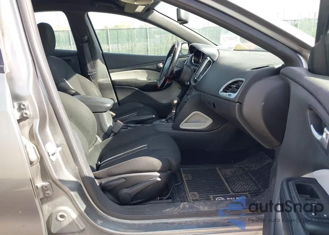 1C3CDFBH0DD134923: 43595241