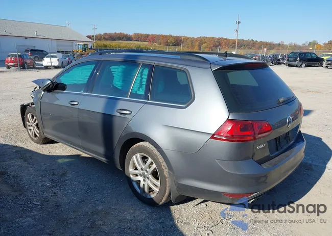 3VWCA7AUXFM514557: 43596347