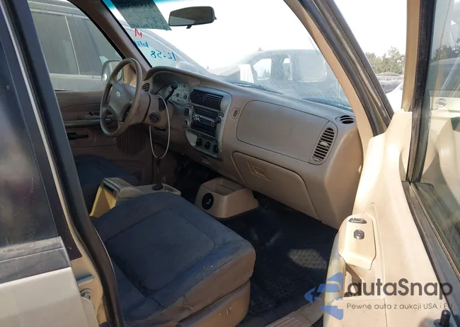 1FMZU77E52UD28141: 43596384