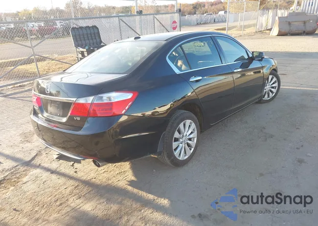 1HGCR3F89EA026472: 43596427