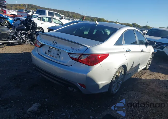 5NPEC4AC0EH888272: 43596452