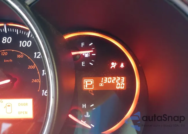 JN8AZ1MW8AW127936: 43596494