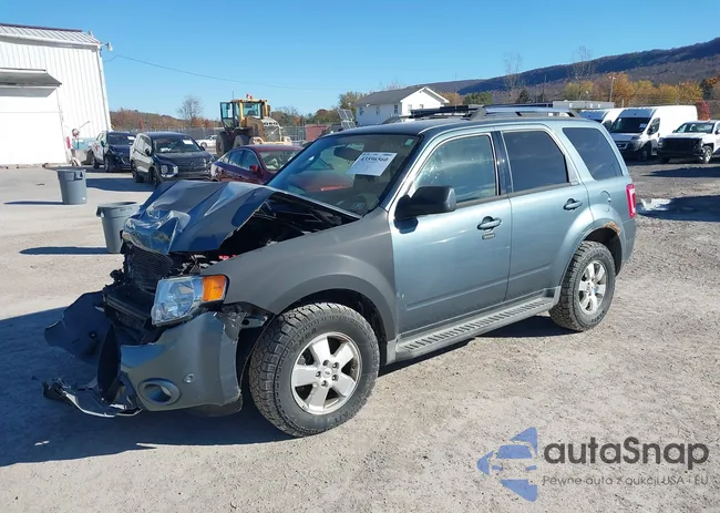 1FMCU9EG8CKB51197: 43596560