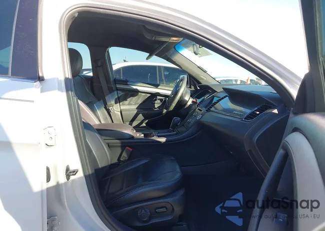 1FAHP2E8XKG105475: 43596599