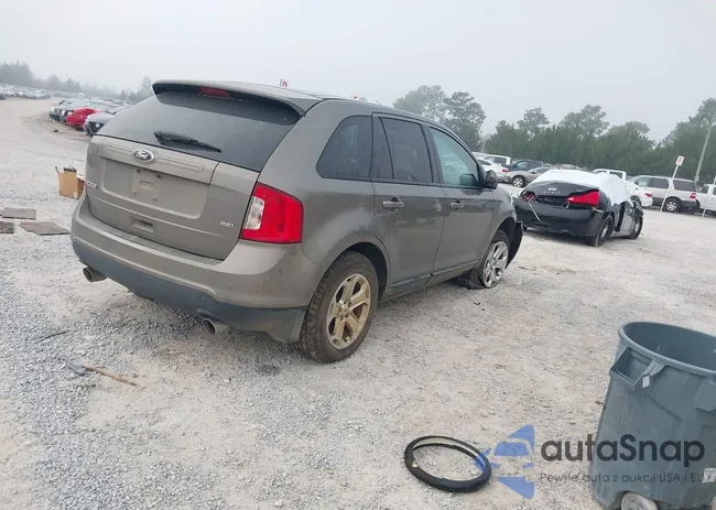 2FMDK3JC0DBC91539: 43596808