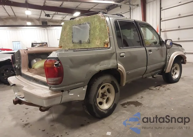 1FMZU64P8YZA58382: 43595978