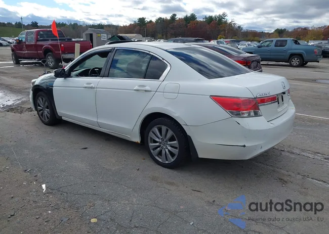 1HGCP2F80BA091772: 43595991