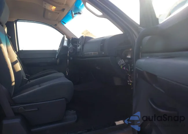 2GCEC290391120484: 43596296