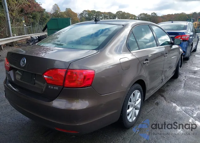 3VWDP7AJ5DM408491: 43597357