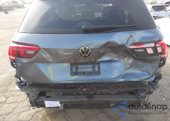 3VVNB7AX5PM109874: 43597395