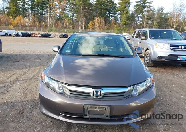 2HGFB2F56CH545821: 43597404