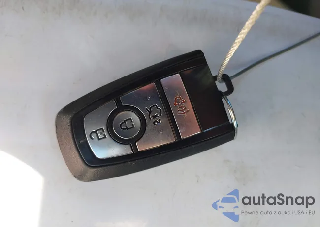 3FA6P0LU9JR103557: 43597424