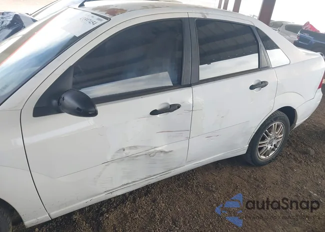 1FAFP34N65W162853: 43597454