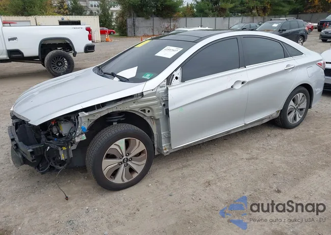 KMHEC4A40FA124760: 43597537