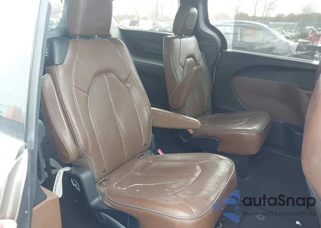 2C4RC1GG6JR237901: 43597585