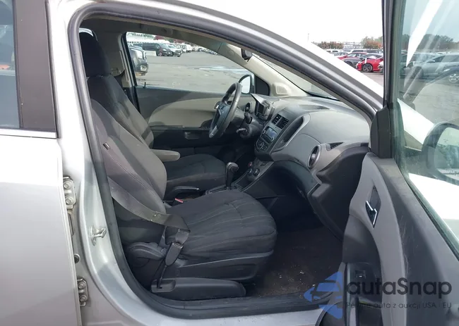 1G1JC6SG7D4218338: 43597619