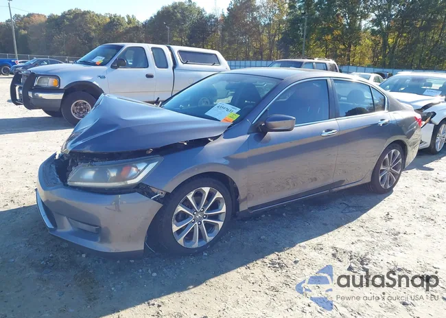 1HGCR2E50EA261084: 43597631