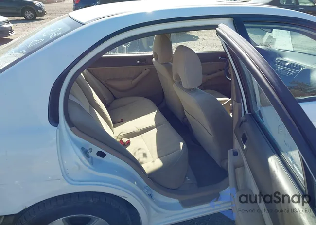 2HGES26725H550319: 43597650