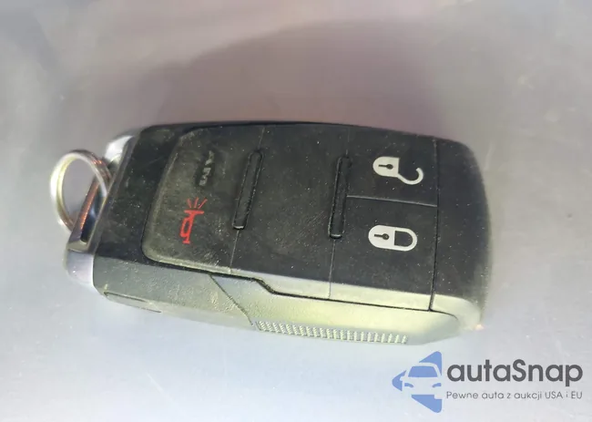 3C6UR5CLXRG327810: 43597702