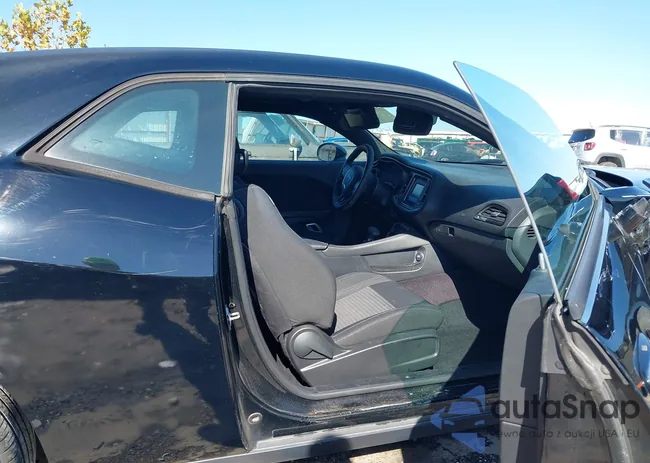 2C3CDZAG8GH236584: 43597810