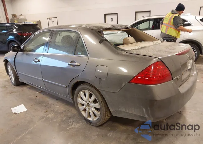 1HGCM66836A065334: 43596984