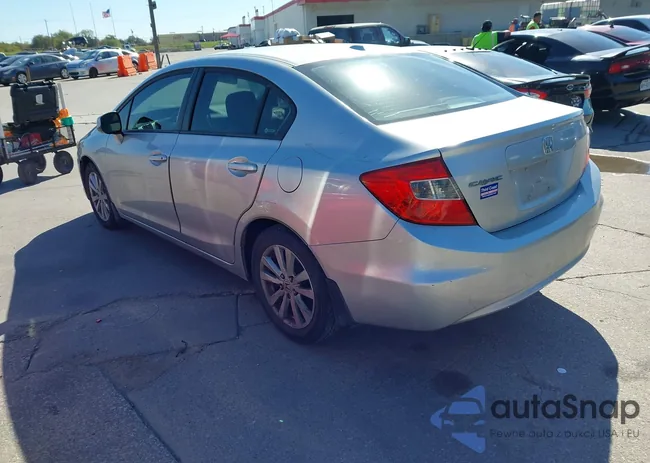 2HGFB2F84CH530552: 43597023