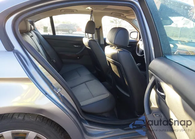 WBAPK7G53BNN70435: 43597231