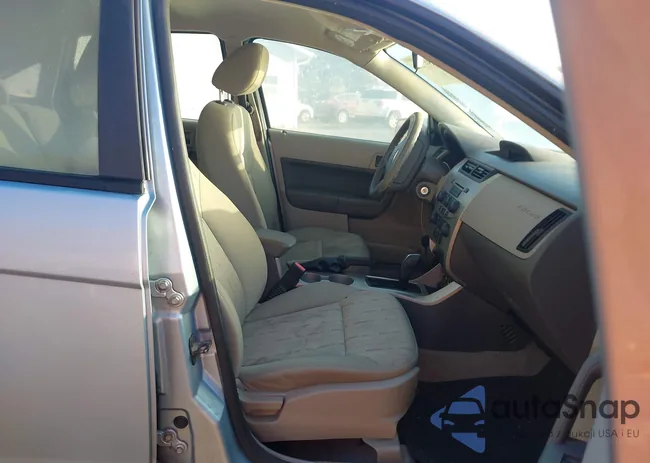 1FAHP35N09W240086: 43597244