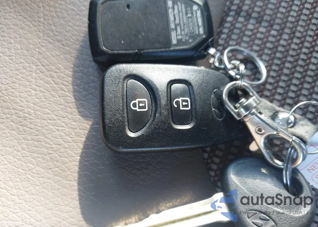 KM8JU3AC7BU197095: 43598386