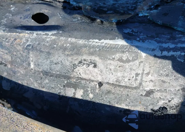 1VWAA7A37JC010251: 43598515