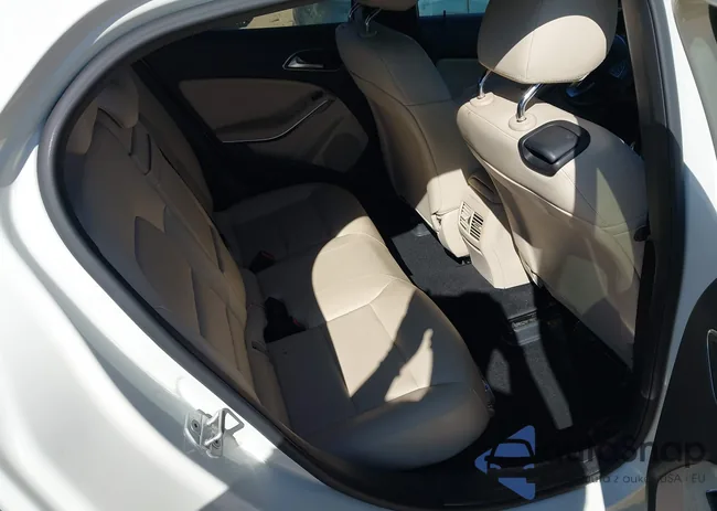 WDCTG4EB8GJ270800: 43598689