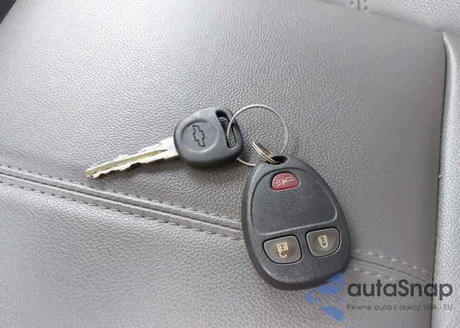 1GC1KVCG9DF174480: 43598838