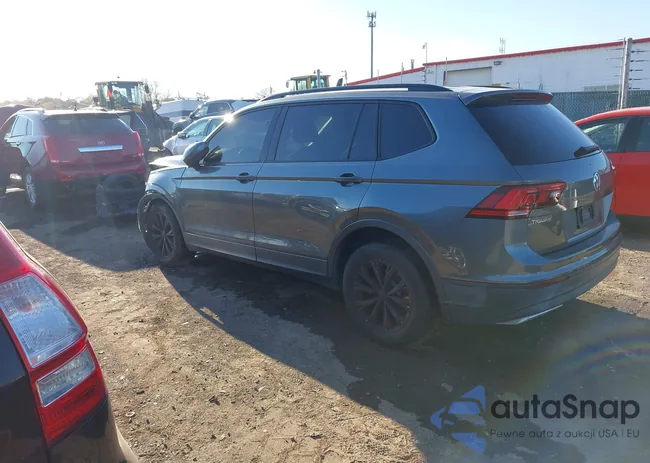 3VV1B7AX4JM064688: 43598893