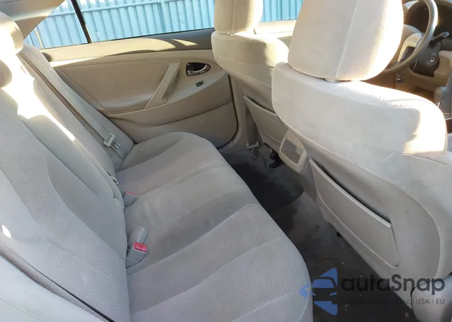 4T1BF3EK0AU032052: 43598104